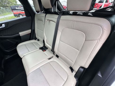 Used 2020 Ford Escape Titanium AWD/4WD image 33