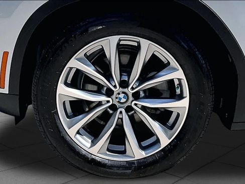 Used 2018 BMW X3 xDrive30i AWD/4WD image 11