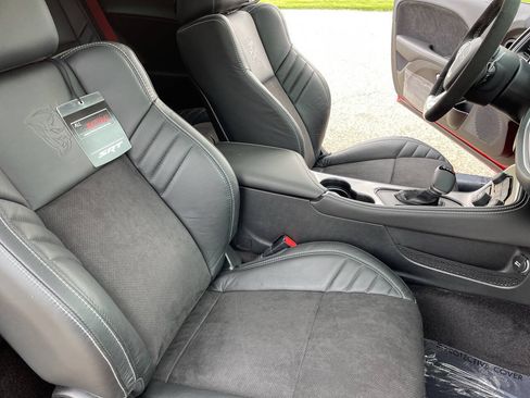 Used 2018 Dodge Challenger SRT Demon RWD image 12