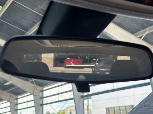 Used 2016 Chevrolet Cruze LT image 24