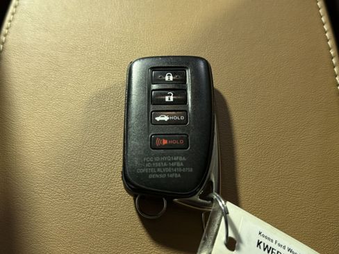 Used 2016 Lexus ES 350 w/ Navigation System Package FWD image 35