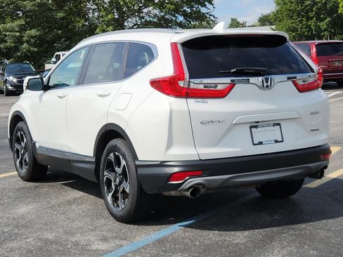 Used 2019 Honda CR-V Touring image 4