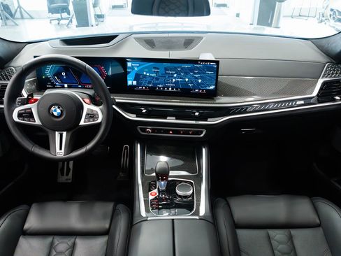 Used 2025 BMW X6 M Competition w/ Executive Package image 9