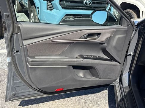 New 2026 Toyota Camry LE w/ Convenience Package image 28
