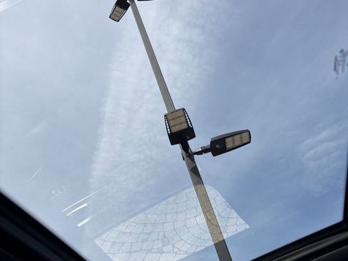 Used 2024 Jeep Wagoneer Series II image 22