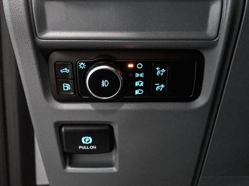 Used 2025 Ford F150 XLT w/ Equipment Group 301A Standard image 32