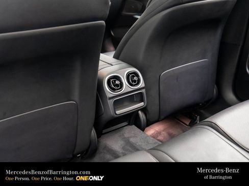 New 2026 Mercedes-Benz C 300 4MATIC Sedan image 19