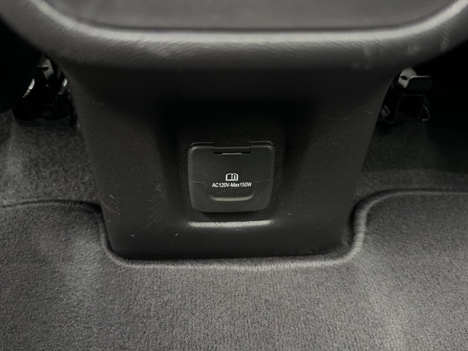Used 2023 Chevrolet Equinox RS w/ RS Leather Package AWD/4WD image 23