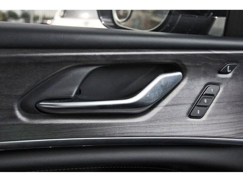 Used 2021 Jeep Grand Cherokee L Overland w/ Luxury Tech Group IV image 24