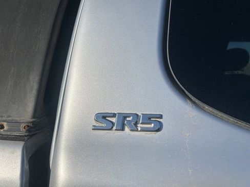 Used 2000 Toyota Tundra SR5 image 14