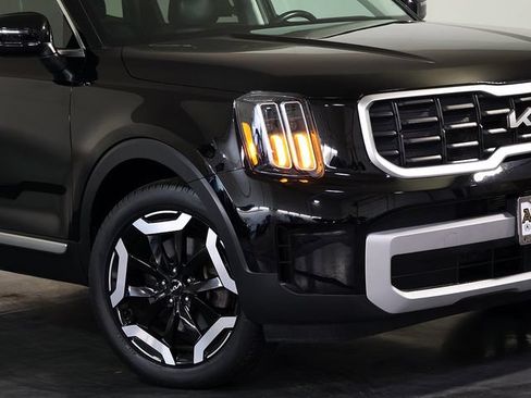 Used 2024 Kia Telluride S w/ S Sunroof Package AWD/4WD image 8