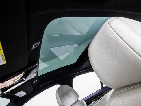 Used 2020 BMW 540i xDrive w/ M Sport Package image 30