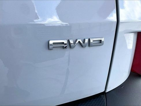 Used 2025 Ford Escape ST-Line Select AWD/4WD image 24