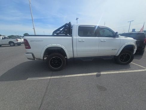 Used 2021 RAM 1500 Big Horn AWD/4WD image 16