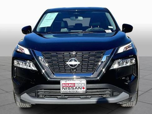 Certified 2023 Nissan Rogue SV image 3