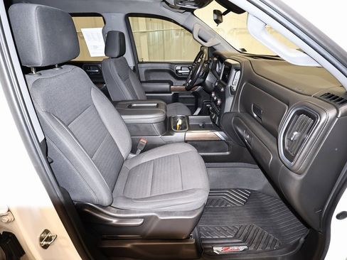 Used 2020 Chevrolet Silverado 1500 LT Trail Boss image 19