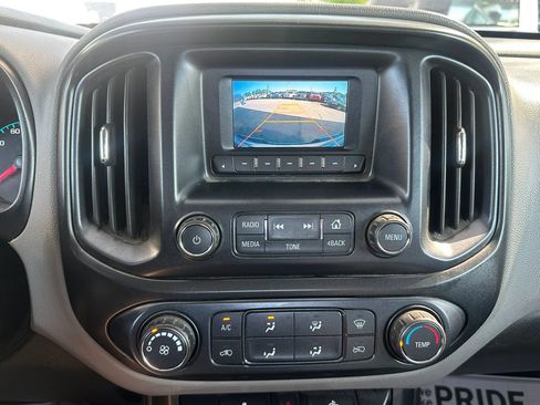 Used 2016 Chevrolet Colorado W/T w/ WT Convenience Package RWD image 16