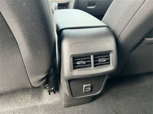 Certified 2023 Chevrolet Equinox LT image 20