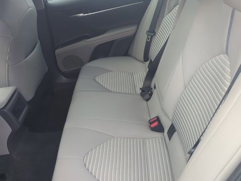 Used 2023 Toyota Camry SE FWD image 23