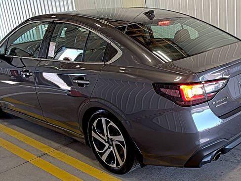 Used 2022 Subaru Legacy Touring XT AWD/4WD image 3