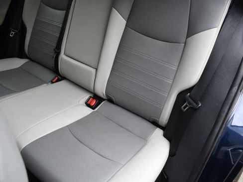 Used 2020 Toyota RAV4 Limited image 23