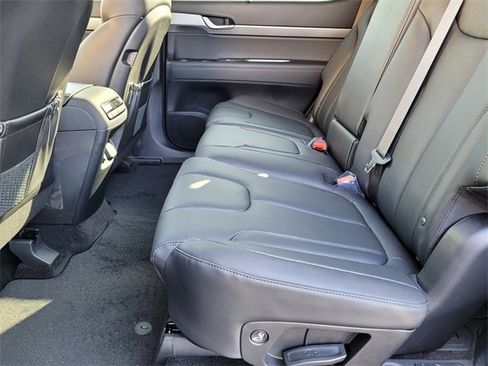 New 2025 Hyundai Palisade SEL image 16