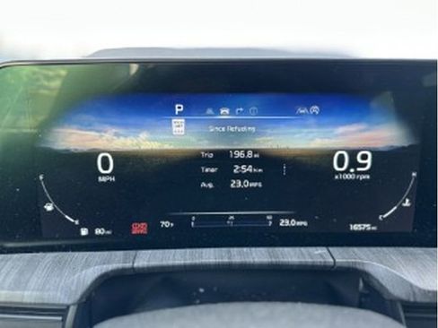 Used 2024 Kia Telluride SX w/ Towing Package image 33