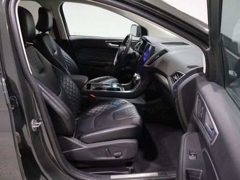 Used 2024 Ford Edge Titanium w/ Equipment Group 301A image 22