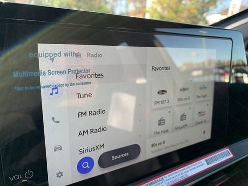 New 2026 Toyota Prius Plug-In Hybrid FWD image 24
