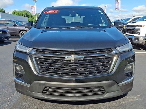Used 2023 Chevrolet Traverse LT w/ Midnight/Sport Edition AWD/4WD image 2
