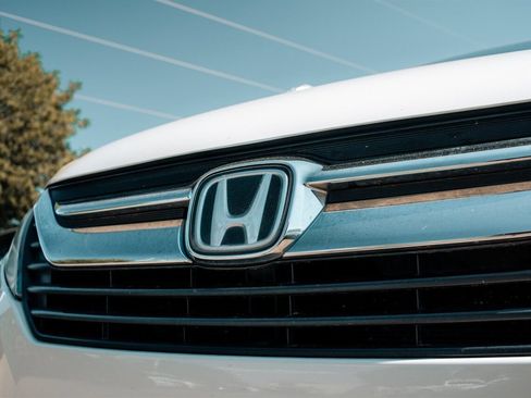 Used 2018 Honda Odyssey Elite image 10