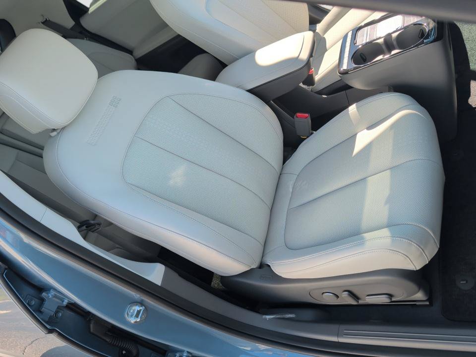 New 2027 Hyundai Ioniq 5 Limited RWD image 28