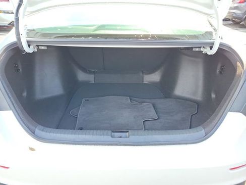 Certified 2023 Honda Accord EX image 9