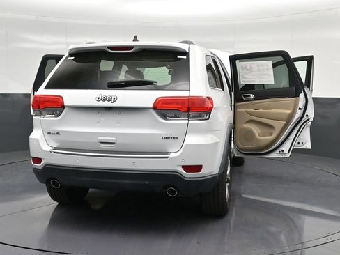 Used 2014 Jeep Grand Cherokee Limited image 18
