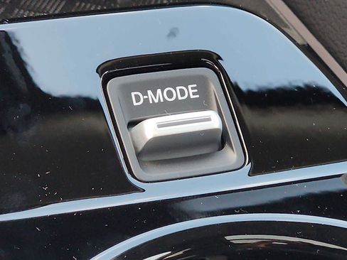 New 2025 Nissan Murano SL image 22