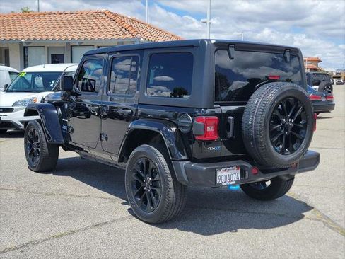 Certified 2023 Jeep Wrangler Unlimited Sahara AWD/4WD image 6
