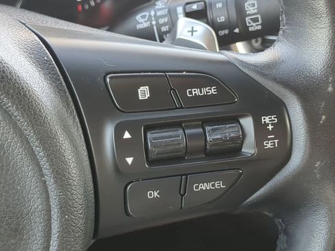 Used 2017 Kia Sorento EX w/ EX Premium Package image 26