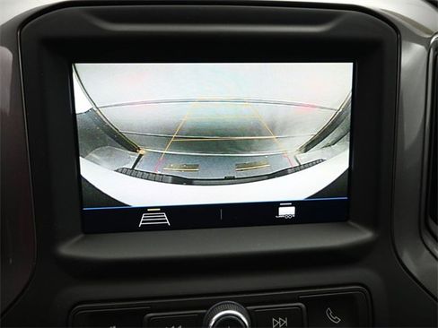 Used 2022 Chevrolet Silverado 2500 Custom w/ Custom Convenience Package image 19