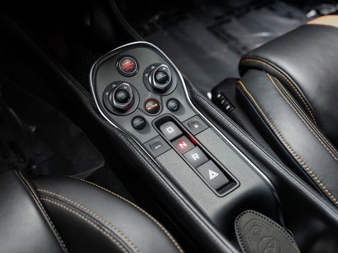 Used 2017 McLaren 570S Coupe image 54