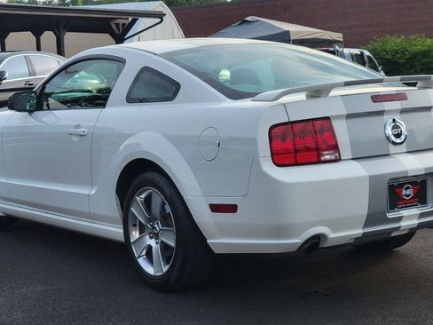 Used 2006 Ford Mustang GT Premium RWD image 8