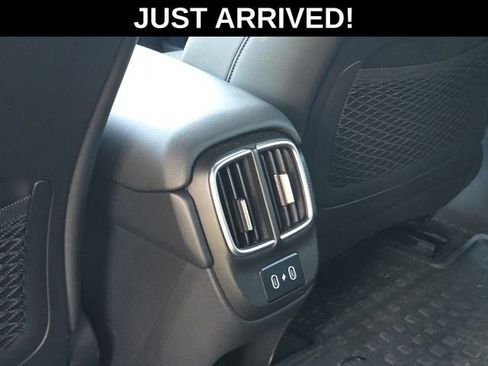Used 2025 Hyundai Ioniq 6 SEL RWD image 9