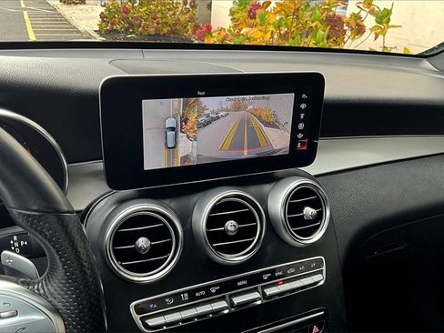 Certified 2022 Mercedes-Benz GLC 300 4MATIC image 23