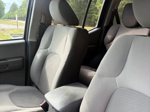 Used 2013 Nissan Xterra S w/ Value Package AWD/4WD image 11