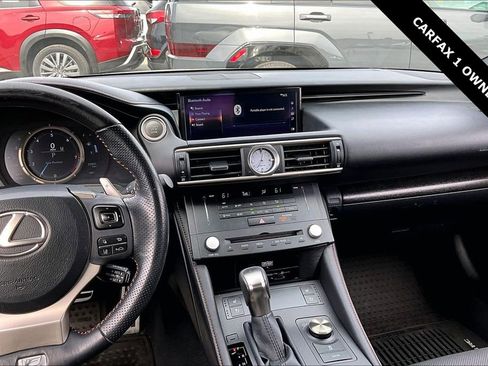 Used 2018 Lexus RC 350 image 9