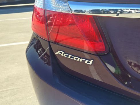 Used 2014 Honda Accord LX image 11