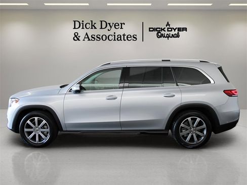 Used 2023 Mercedes-Benz GLS 450 4MATIC image 6