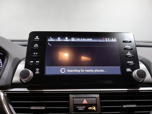 Used 2018 Honda Accord EX-L image 26