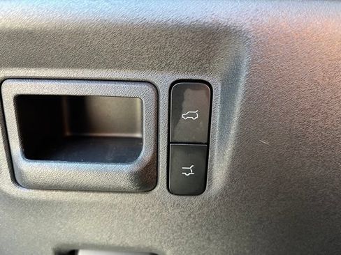 Used 2025 Ford Expedition Active RWD image 20