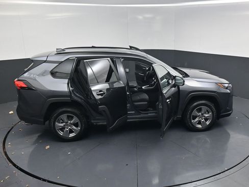 Used 2025 Toyota RAV4 XLE image 23