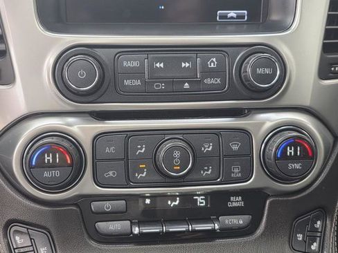 Used 2016 Chevrolet Suburban LTZ image 19